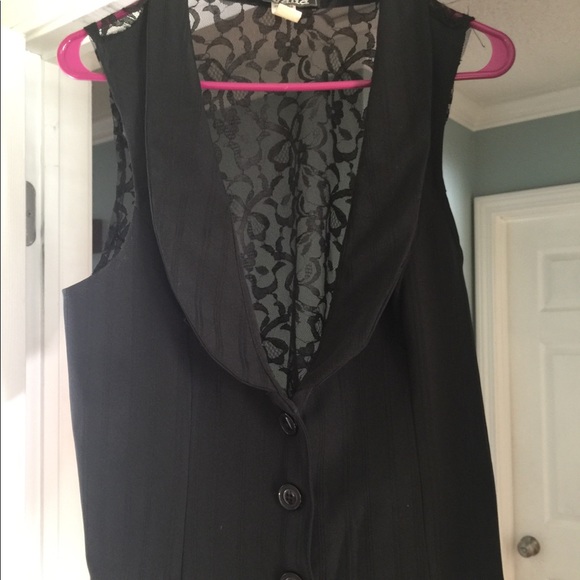 Top - Picture 2 of 5